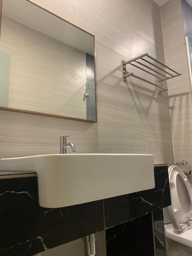 Frame Hotel Куала Лумпур Екстериор снимка