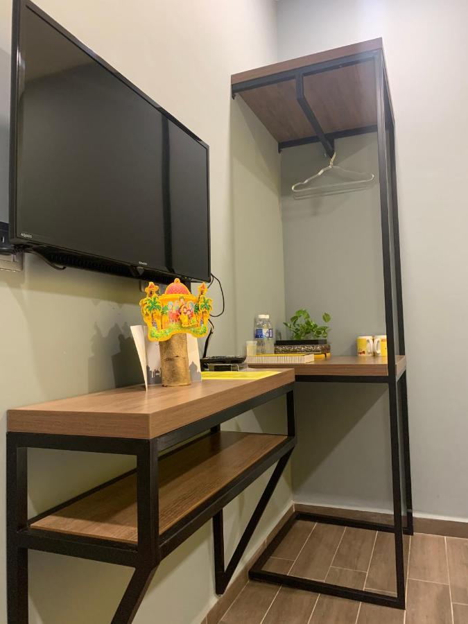 Frame Hotel Куала Лумпур Екстериор снимка