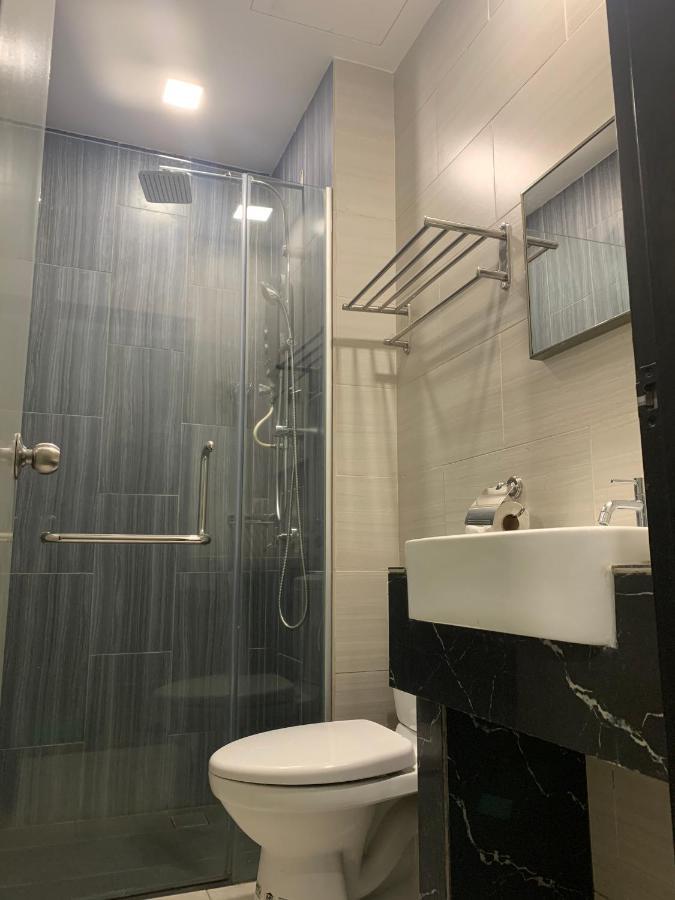 Frame Hotel Куала Лумпур Екстериор снимка